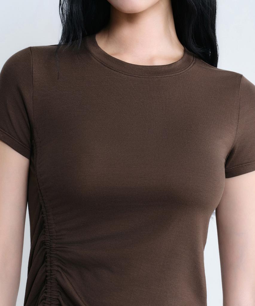 MUSINSA STANDARD WOMAN Женская футболка из тенсела с боковым разрезом [Темно-коричневый]