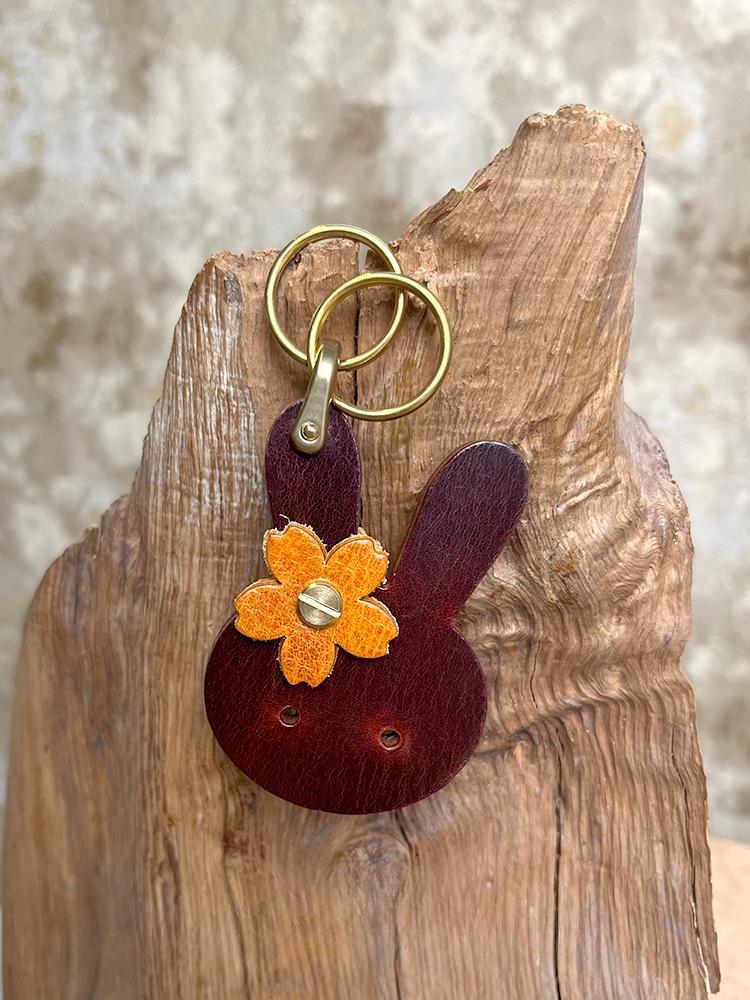 Genuine Leather Bunny Keychain - Cute Rabbit Pendant Charm, Fashion Car Keyring Accessories for Women Girls