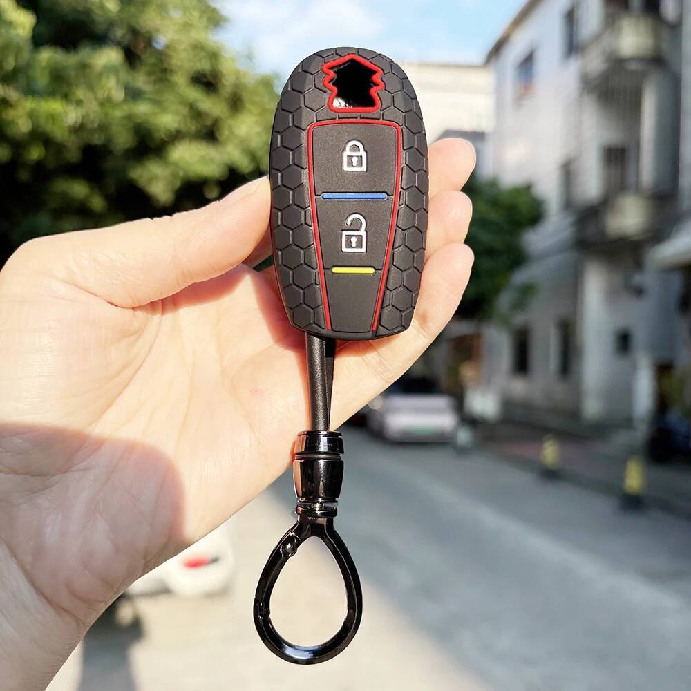 Soft Key Case Shell Fob For Suzuki Vitara Swift Ignis Kizashi Sx4 Baleno Ertiga Samurai S-Cross Accessories Key Holder Key Caps