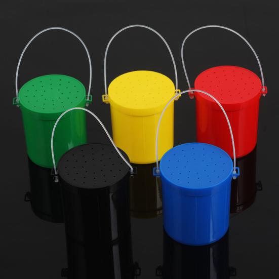Live Bait Bucket with Portable Handle Breathable Anti-drop Cover Fishing Earthworm Storage Box Small Live Red Worm Container Fishing Accessories