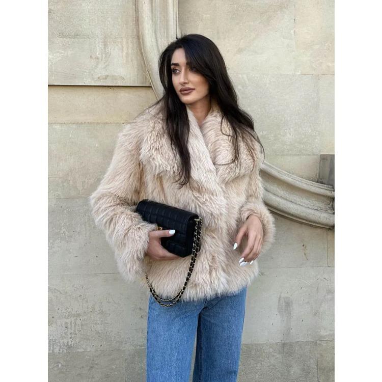 Women Fashion Cropped Faux Fur Jacket Coat Long Sleeve Front Snap-button Female Outerwear Chic Lapel Collar Thick Coat