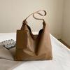 Stylish Vintage Large Capacity Tote Bag For Women With Chic Design And Versatile Use