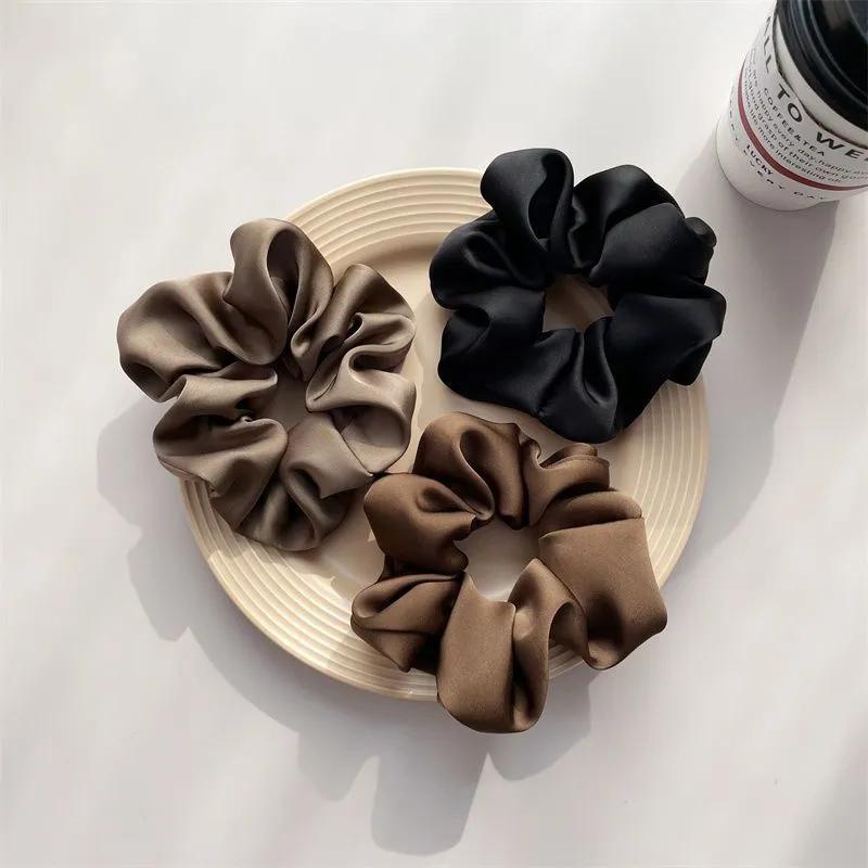 Silk Hair Scrunchies/Ties For Frizz & Breakage Prevention, No Damage, Elastic Ponytail Holders, 1Pc