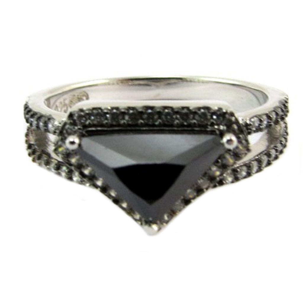 Серебряное кольцо "Сапфо" черно-серое - 12х6 мм