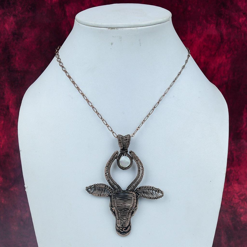 Mother Of Pearl Pendant Copper Wire Wrapped Cow Face Jewelry Gemstone Pendant