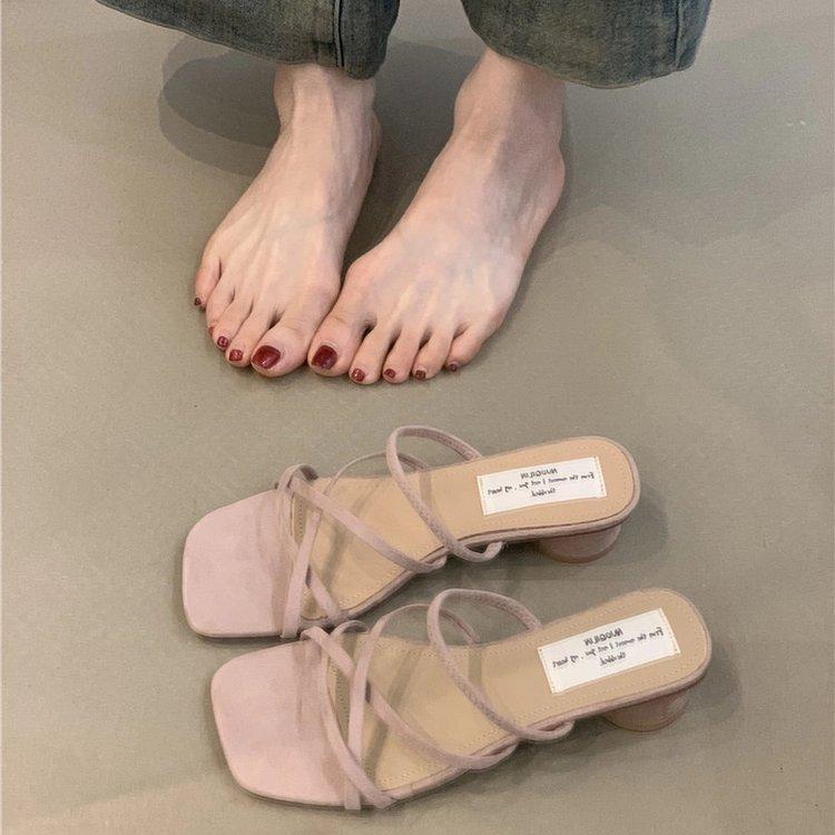 Версия из мягкой кожи~ Французские нежные босоножки на толстом каблуке женские вечерний бриз с юбкой с открытым носком фея квадратный носок с крутыми шлепанцами