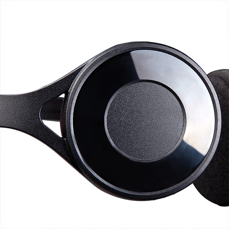 Edifier Проводная накладная гарнитура K550