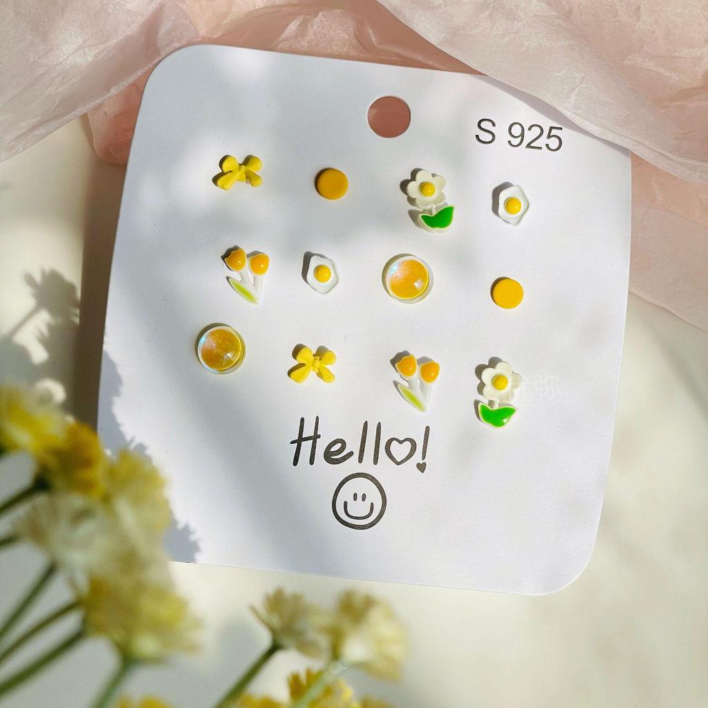 Spring/Summer Heart Flower Stud Earrings: Small, Sweet, High-End Design with Silver Needle for Women