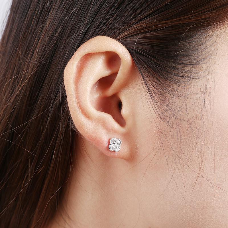 Серьги-гвоздики с цветами и бриллиантами Простые и элегантные Новые модные женские Маленькие и универсальные Японские и корейские свежие