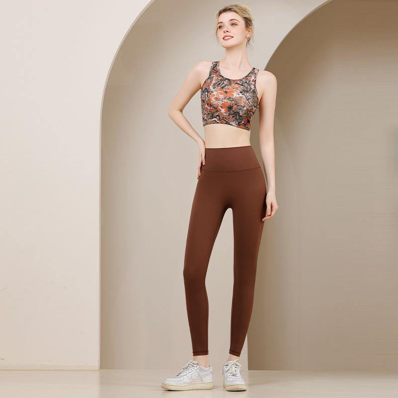 Женский спортивный комплект майка быстросохнущая: Одежда для фитнеса без рукавов для йоги и бега