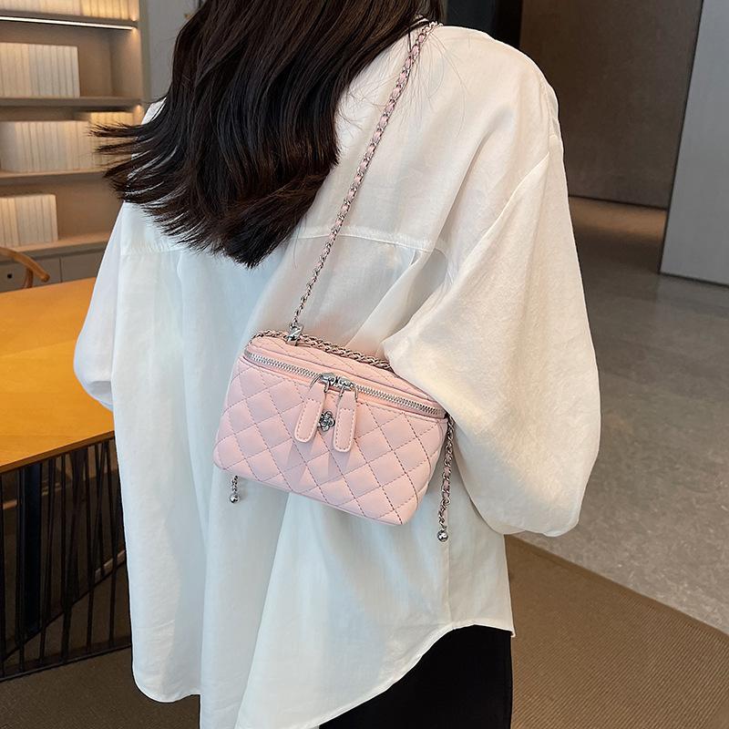 Premium Mini Bag Women's 2025 New Shoulder Messenger Bag Internet Celebrity Explosion Diamond Chain Box Small Square Bag