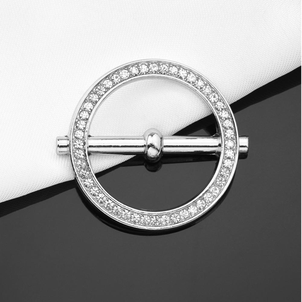 Luxury Brooches Pearl Shawl Scarf Clip Jewelry Accessories Shirt T-shirt Fixed Holder Women Lady