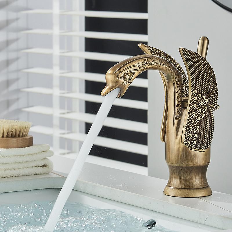 Золотой смеситель для раковины, крепление на палубу, раковина, короткие смесители в форме лебедя, раковина с одной ручкой, смеситель для горячей и холодной воды