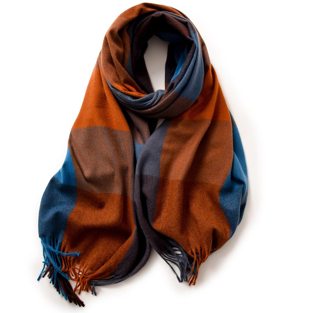 Striped Plaid Shawl Elegant Socialite Style Autumn and Winter Warm Scarf for Women High End Feeling 2025 Fashionable Women Scarf