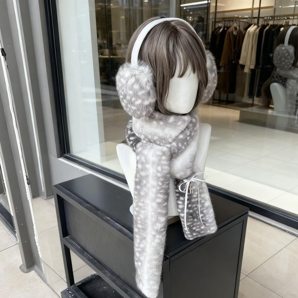 Soft Fluffy Deer Patterned Faux Fur Scarf Thick Warm Plush Earmuffs Shopping Trip