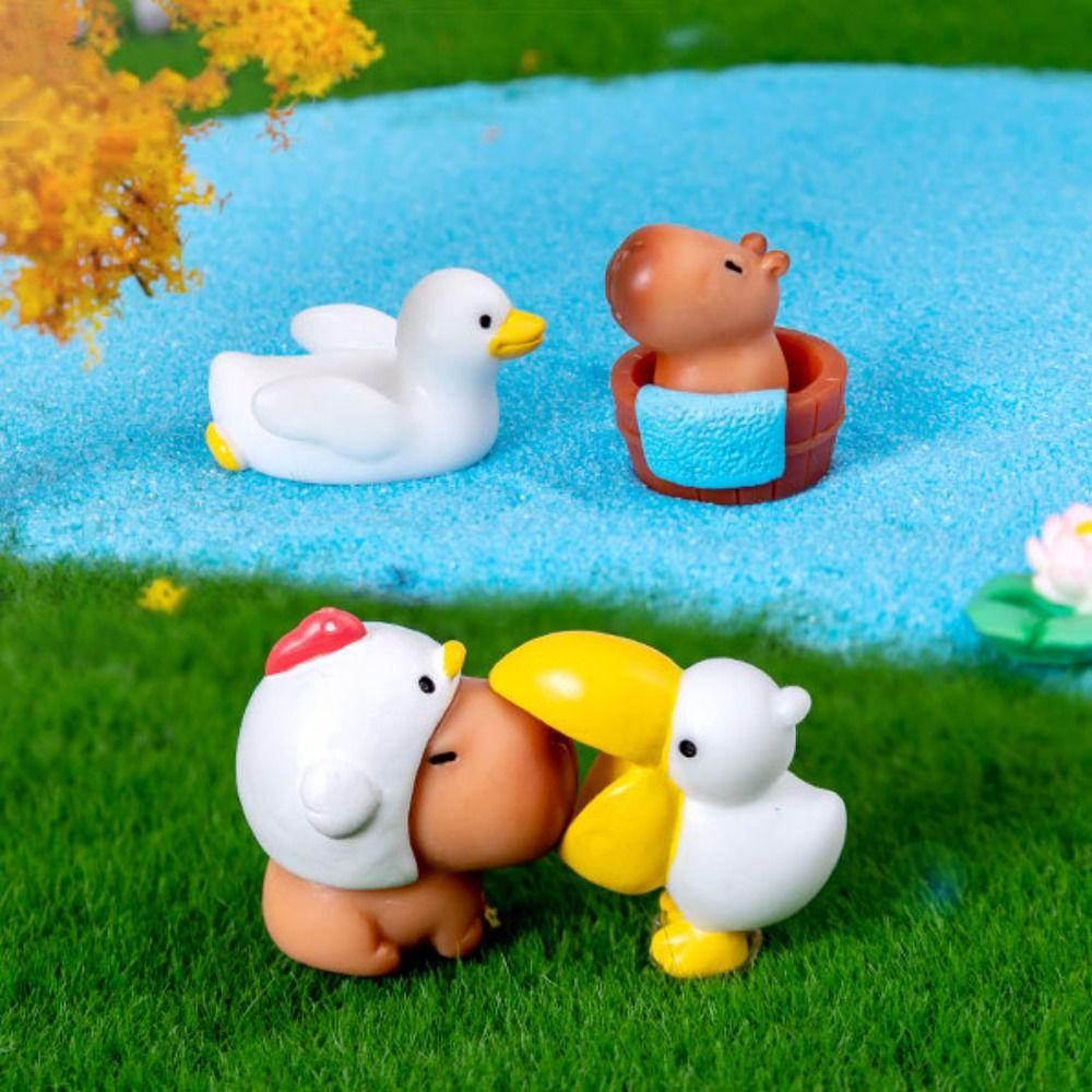 Resin Cartoon Capybara Statue DIY Mini Animals Figurine Party Festival