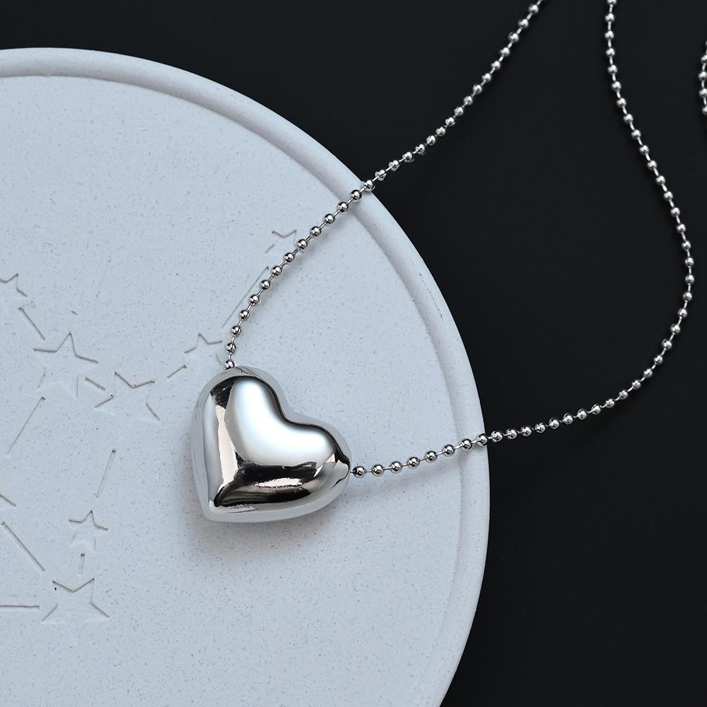 Premium Sense Light Luxury Autumn And Winter Temperament Smooth Love Necklace Heart-Shaped Round Bead Collarbone Chain Neck Chain Generation