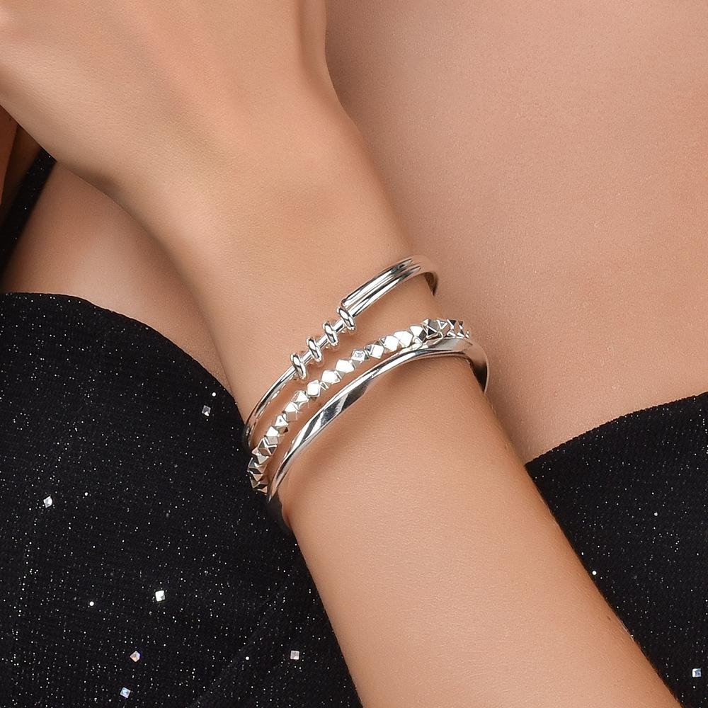 Spanish Broken Silver, A Few Pairs Of Hands, Personalized Niche Design Set, Stacked Bracelet Accessories