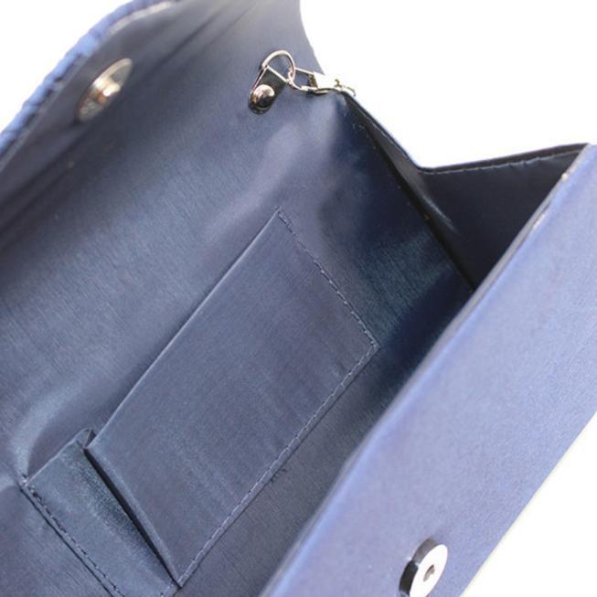 Женский клатч со стразами