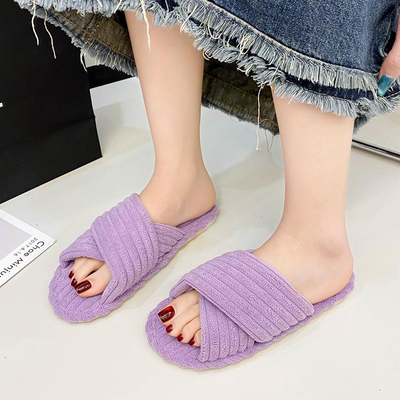 2024 зимние женские повседневные домашние тапочки вельветовые пушистые туфли тапочки с перекрестным дизайном женские мягкие теплые плюшевые тапочки