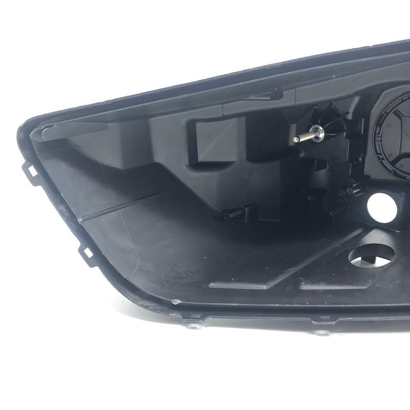 Задняя крышка фары Buick Encore (2016-2019) Чёрный пластиковый нижний корпус