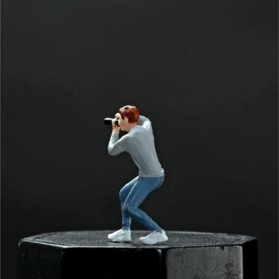 1/64 масштаб миниатюрная фигурка диорама модель реалистичный крошечный декор для кукольного домика фотография мальчика для парка