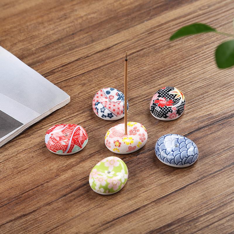 Японский стиль Подставка для благовоний Катушечная курильница Керамическая основа Буддийский домашний В помещении Алтарный стол Домашнее украшение