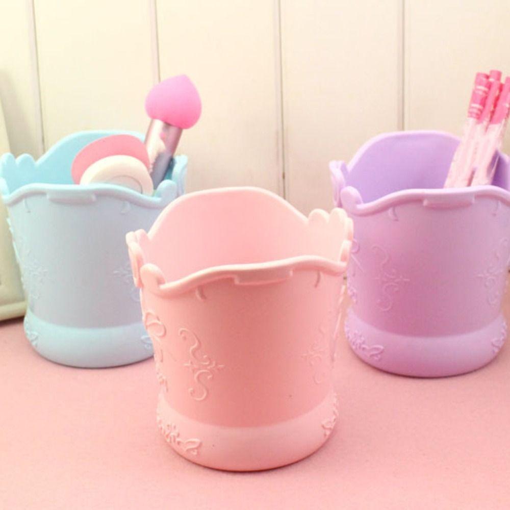 Large-capacity Cute Bow Pencil Holder Heart Stationery Container Cute Makeup Storage Gift