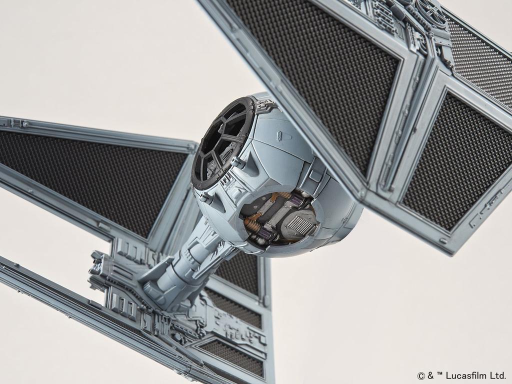 Star Wars Tie Interceptor Scale Plastic Model 1/72