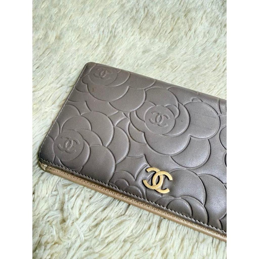 Used CHANEL Camellia Embossed Long Wallet