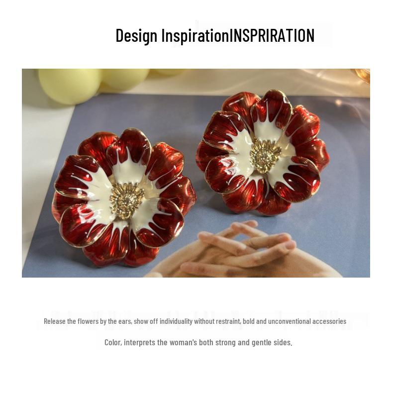 Винтажные золотые серьги-клипсы в виде цветов с эмалью - Не требуют прокола