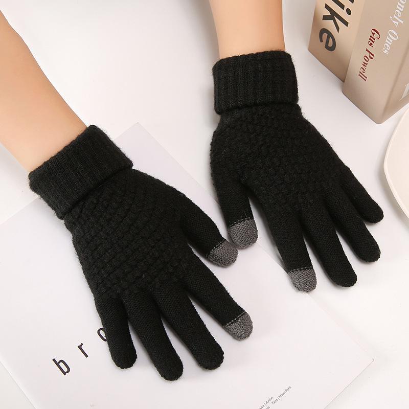 Women's Thick Velvet Winter Touchscreen Gloves - Warm, Cold-Proof Cycling Gloves with Wool Pineapple Pattern for Men and Women.