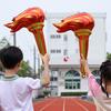 10/20/30Pcs Inflatable Torch Sports Game Torch Balloon Favors Bulk Aluminum Film Fake Torch Prop for Party Competition Supplies