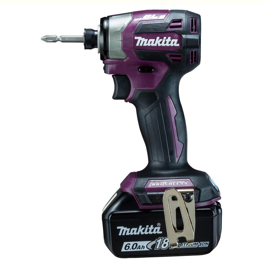Аккумуляторный ударный шуруповерт Makita 18В В комплекте 2 аккумулятора и кейс (фиолетовый) 6 Ач, Аккумуляторы, Зарядное устройство, (TD173DGXAP)