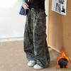 Girls' Wide-Leg Fleece Camo Cargo Pants - Retro American Style for Autumn/Winter 2025