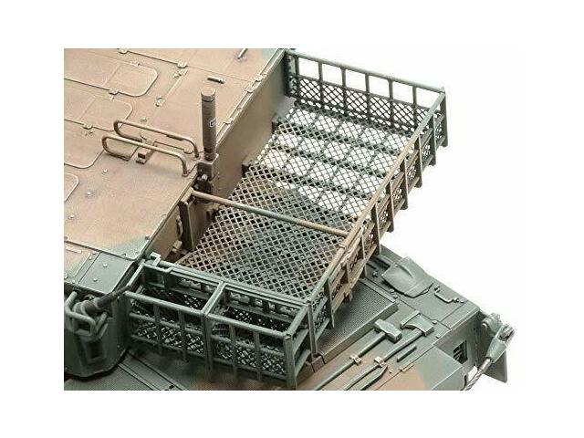 Tamiya RC JGSDF Type10 Tank(Military) (with Control Unit) (RC Model) NEW
