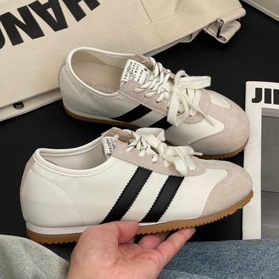 Новые летние тонкие кожаные туфли с круглым носком и скрытой платформой, женские, универсальной расцветки, спортивные и повседневные