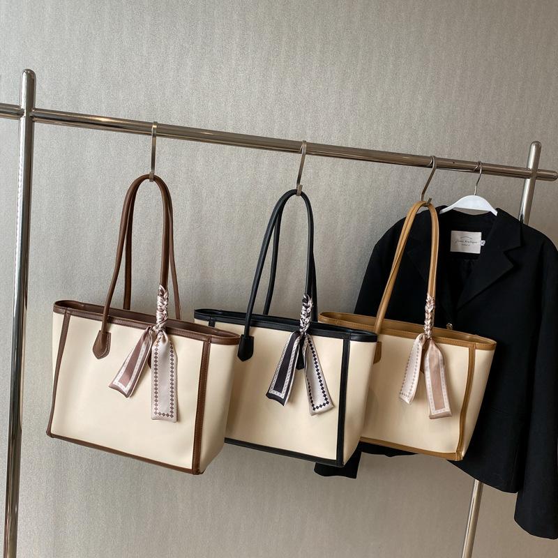 Contrasting Color Large-capacity Bag Women's 2025 New Summer Fashion Texture Commuter Bag Versatile Shoulder Bag Shopping Bag