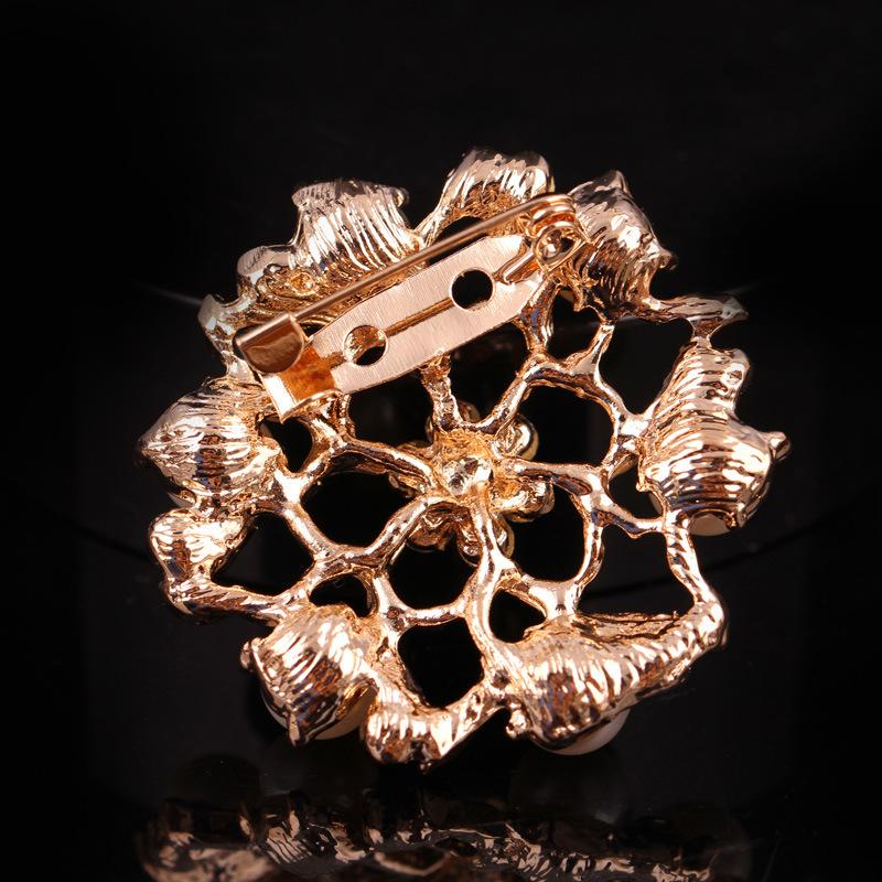 Универсальная жемчужная трехмерная брошь-корсет в виде венка двойного назначения, женские аксессуары, долговечный цвет, изысканная гипоаллергенная брошь, подарок