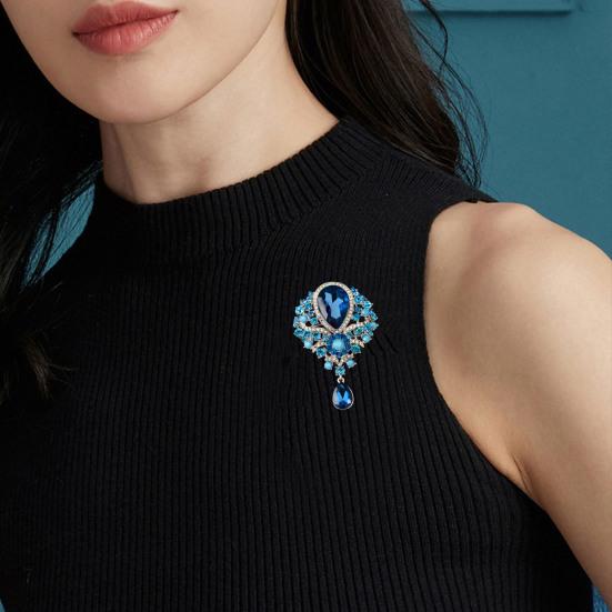 Elegant Water-drop Shape Brooch Shining Rhinestones Faux Crystal Inlaid Pin Wedding Party Badge Jewelry Gift