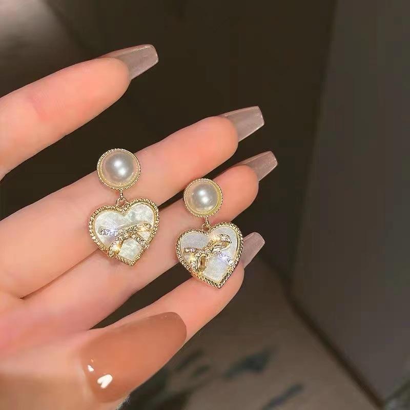 Новые Классические Простые Сердечки Бантики Бабочки Серьги Для Женщин Французский Стиль Черные Серьги-Гвоздики Модные Серьги-Кольца Ювелирные Изделия