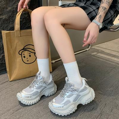 Кроссовки нового дизайна для женщин, модные роскошные кроссовки, сетчатые дышащие на шнуровке, на толстой подошве, повседневные кроссовки для ходьбы на открытом воздухе