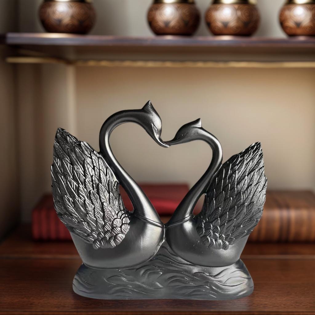 1 Piece of Simple and Modern Heart-To-Heart Couple Swan Statue Ornament, Romantic Love Home Decoration, Romantic Art Sculpture for Living Room