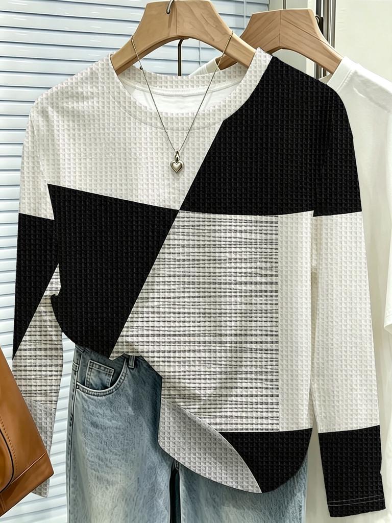 Ladies' modern minimalist style fake waffle pattern texture geometric color blocking printed long sleeved T-shirt