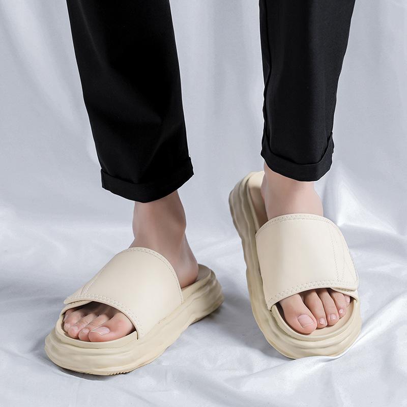 Сандалии мужские 2025 новые кожаные на толстой подошве пляжные летние нескользящие и износостойкие двойные классные тапочки 4887-R