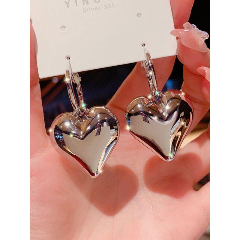 Fashion Peach Heart Fashion Female Online Influencer Personalized Earrings