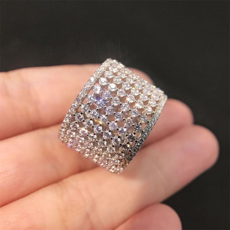 Huitan Full Sparkling Cubic Zirconia Wide Rings for Women Fashion Luxury Wedding Bands Finger Accessories Style Rings Jewelry