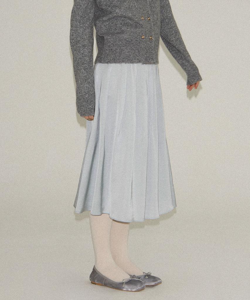 Salon De Yon Grace Satin Pleated Skirt_ Silver