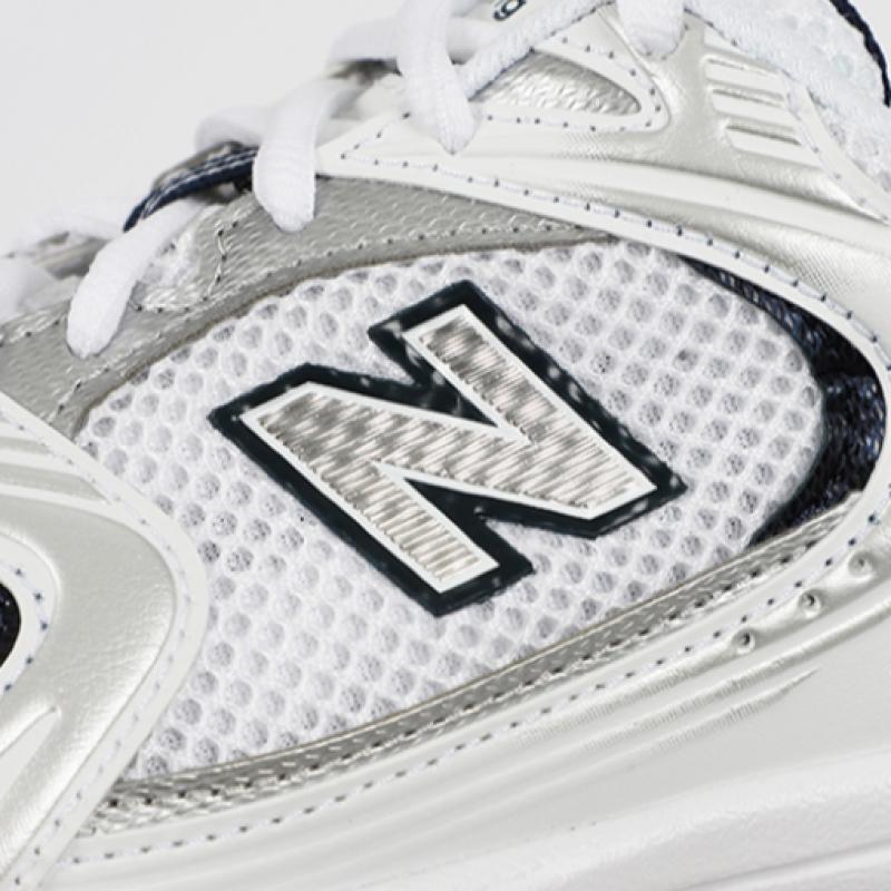 New Balance 530