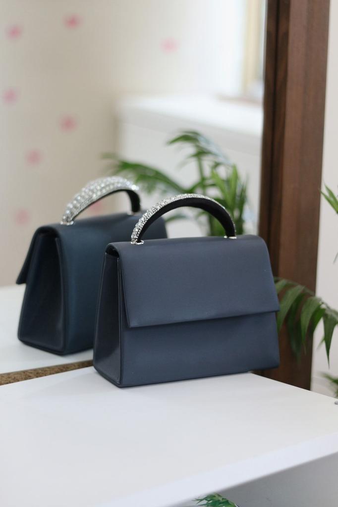 Women's Stylish and Useful Evening Dress Bag Women's Silvery Gold Stone Detailed Evening Dress Shoulder Bag